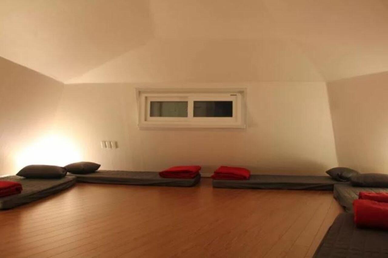 B My Guesthouse Seoul Exteriör bild