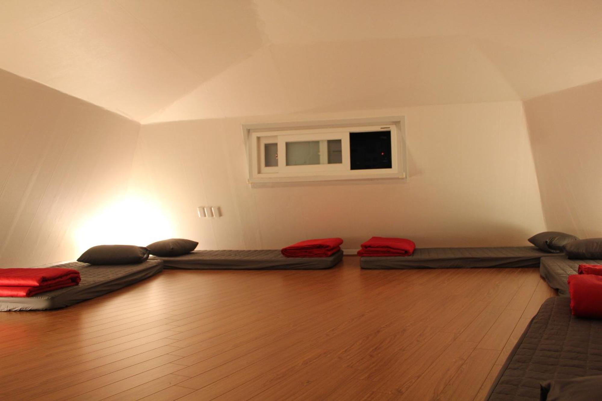 B My Guesthouse Seoul Exteriör bild